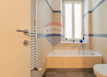Bagno - Three-room apartment Via Poma
3, Milano - photo 22