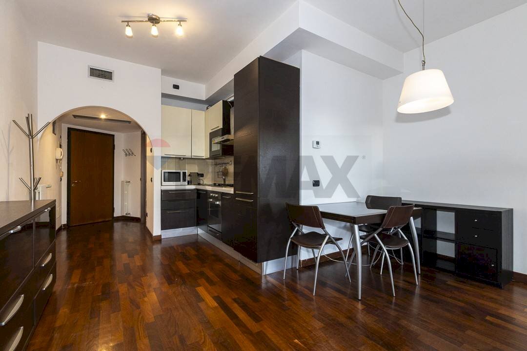 Sala da pranzo - Two-room apartment Piazza Agrippa
 
1, Milano - photo 3