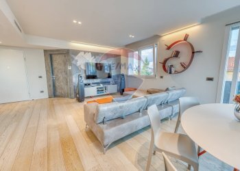 Sala da pranzo - Trilocale VIA FRATELLI VIGORELLI
 
2, Parabiago - foto 13