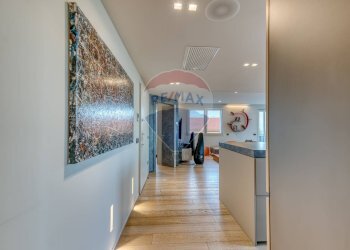 Hall / corridoio - Trilocale VIA FRATELLI VIGORELLI
 
2, Parabiago - foto 21