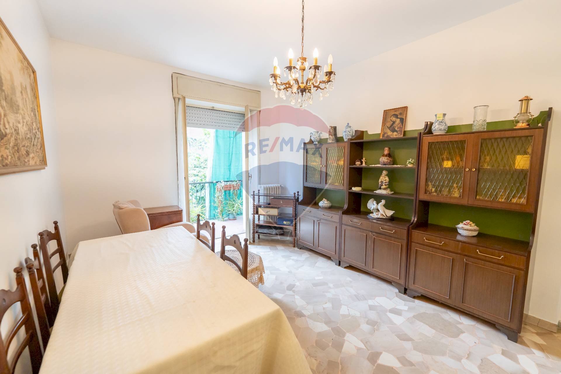 Sala da pranzo - Two-room apartment VIA DEI FIORDALISI
 
10, Milano - photo 1