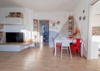 Sala da pranzo - Trilocale via Casorezzo
 
54, Parabiago - foto 7