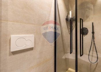 Dettagli - Trilocale Via Pola
 
2, Milano - foto 19