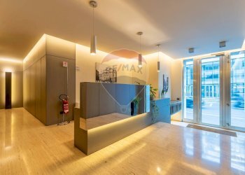 Ricezione / Lobby - Trilocale Via Pola
 
2, Milano - foto 32