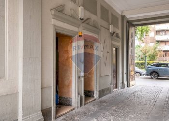 Edificio all\'aperto - Trilocale Viale Beatrice D'este
 
7, Milano - foto 18