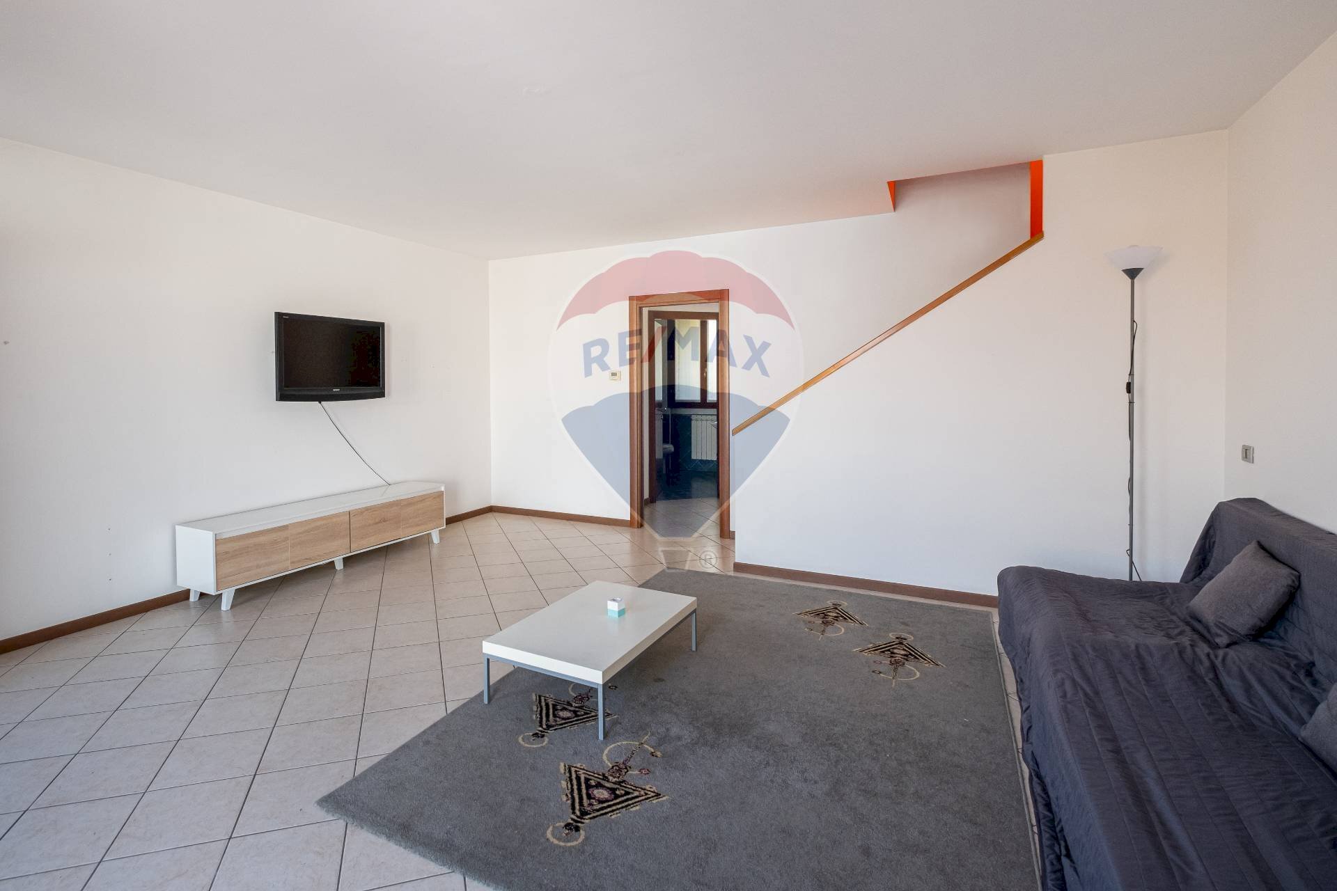 Soggiorno - Trilocale CASCINA VALDARENNE
 
10, Vanzago - foto 1