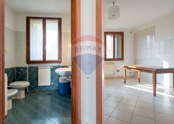 Bagno - Trilocale CASCINA VALDARENNE
 
10, Vanzago - foto 9