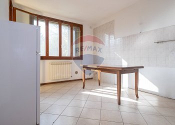 Stanza vuota - Trilocale CASCINA VALDARENNE
 
10, Vanzago - foto 10