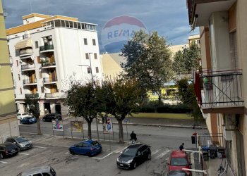 Edificio all\'aperto - Trilocale Piazzetta Matteo Renato Imbriani
 
3, Trani - foto 3