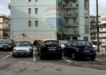 Edificio all\'aperto - Trilocale Piazzetta Matteo Renato Imbriani
 
3, Trani - foto 4