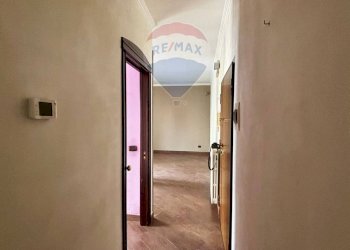 Hall / corridoio - Trilocale Piazzetta Matteo Renato Imbriani
 
3, Trani - foto 10