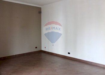 Stanza vuota - Trilocale Piazzetta Matteo Renato Imbriani
 
3, Trani - foto 13