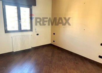 Stanza vuota - Trilocale Piazzetta Matteo Renato Imbriani
 
3, Trani - foto 27