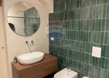Bagno - Bilocale Via Cambio
 
62, Trani - foto 22