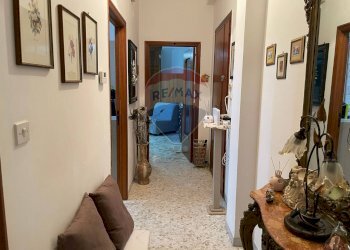 Hall / corridoio - Trilocale Via Generale Badoglio
 
65, Trani - foto 5