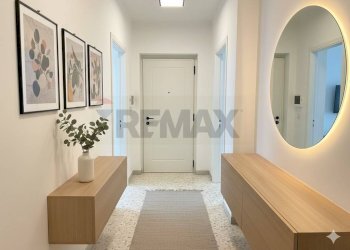 Hall / corridoio - Trilocale Via Generale Badoglio
 
65, Trani - foto 6