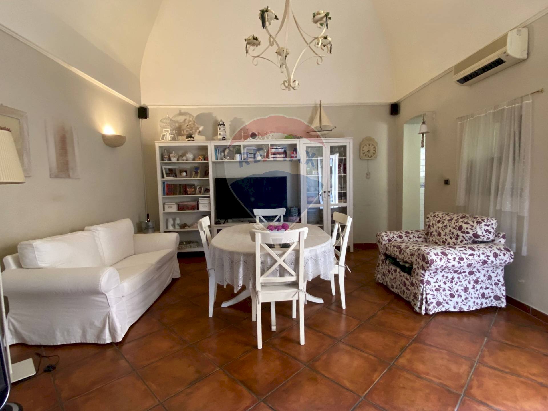 Sala da pranzo - Trilocale Via Mario Pagano
 
83, Trani - foto 3