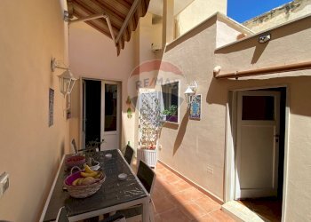 Terrazza - Trilocale Via Mario Pagano
 
83, Trani - foto 8