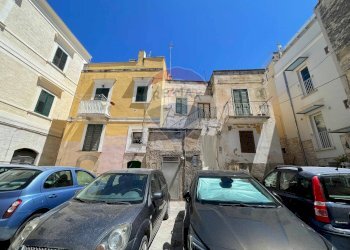 Edificio all\'aperto - Trilocale Via Romito
 
50, Trani - foto 3