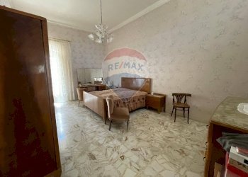 Camera / camera da letto - Trilocale Via Romito
 
50, Trani - foto 24