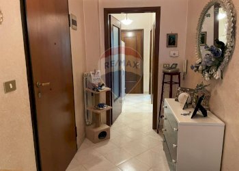 Hall / corridoio - Trilocale Via Antonio Gramsci
 
113, Trani - foto 15