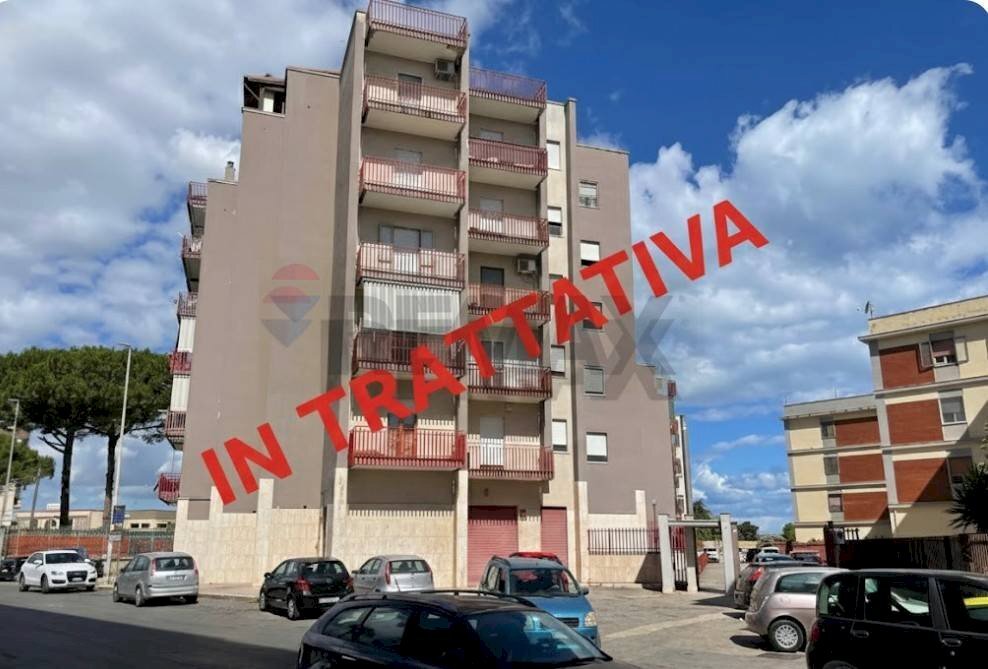 Edificio all\'aperto - Trilocale Via Papa Giovanni XXIII
 
38, Trani - foto 1