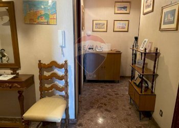 Hall / corridoio - Trilocale Via Papa Giovanni XXIII
 
38, Trani - foto 14