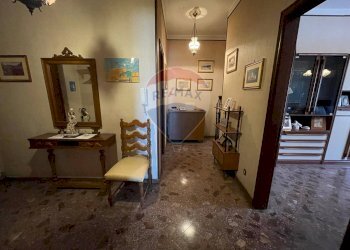 Hall / corridoio - Trilocale Via Papa Giovanni XXIII
 
38, Trani - foto 22