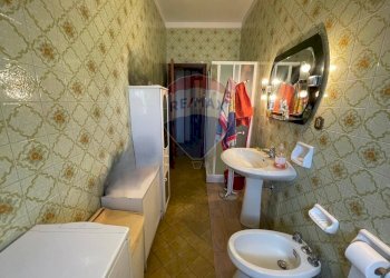 Bagno - Trilocale Via Papa Giovanni XXIII
 
38, Trani - foto 24