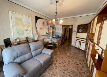 Sala da pranzo - Trilocale Via Papa Giovanni XXIII
 
38, Trani - foto 30