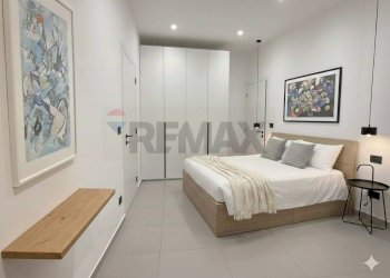 Camera / camera da letto - Trilocale Via Papa Giovanni XXIII
 
38, Trani - foto 21