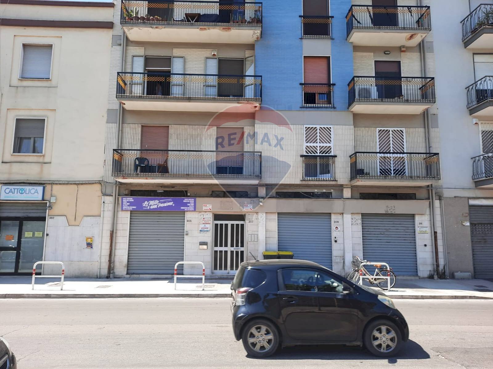 Edificio all\'aperto - Quadrilocale Corso Matteo Renato Imbriani
 
207, Trani - foto 3