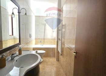 Bagno - Quadrilocale Corso Matteo Renato Imbriani
 
207, Trani - foto 29