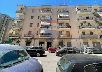 Edificio all\'aperto - Bilocale Via Don Nicola Ragno
 
5, Trani - foto 2