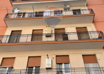 Edificio all\'aperto - Quadrilocale Via Rovereto
 
12, Trani - foto 2