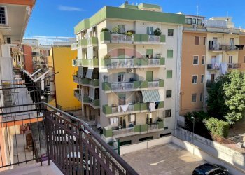 Edificio all\'aperto - Quadrilocale Via Rovereto
 
12, Trani - foto 20