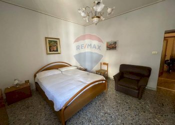 Camera / camera da letto - Quadrilocale Via Rovereto
 
12, Trani - foto 41