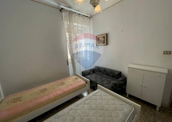 Camera / camera da letto - Quadrilocale Via Rovereto
 
12, Trani - foto 48