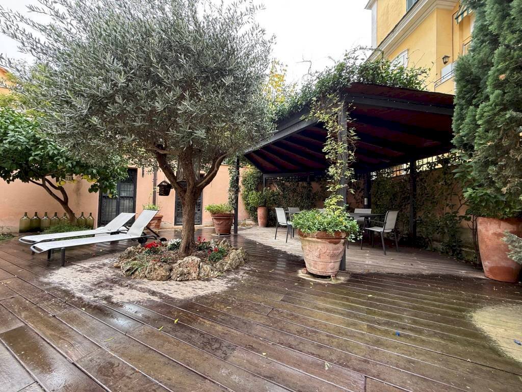 Giardino - Appartamento via Alessandro Poerio, Roma - foto 3