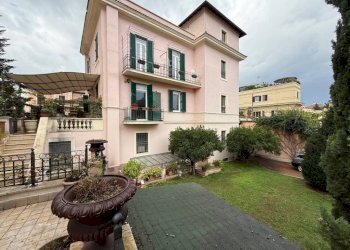 Facciata - Appartamento via Alessandro Poerio, Roma - foto 4