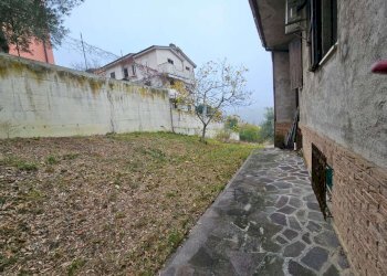 img-20251202-wa0032 - Villa Agugliano - foto 35