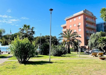 vista - Trilocale delle Nazioni
 
50, San Bartolomeo al Mare - foto 3