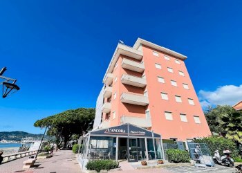 vista - Trilocale delle Nazioni
 
50, San Bartolomeo al Mare - foto 9