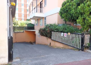 facciata - Box XXV Aprile, San Bartolomeo al Mare - foto 16