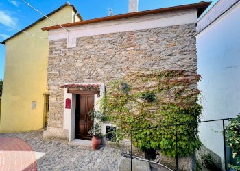 facciata - Independent house San Giovanni
 
18020, Prelà - photo 32