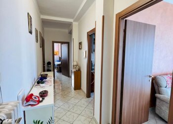 corridoio - Trilocale Ludovico Giordano
 
6, Imperia - foto 6