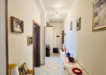 soggiorno - Trilocale Ludovico Giordano
 
6, Imperia - foto 12