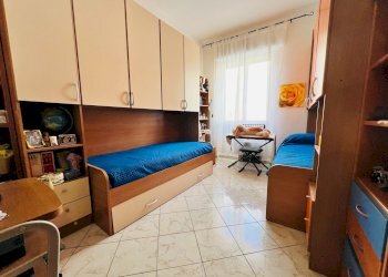 camera da letto - Trilocale Ludovico Giordano
 
6, Imperia - foto 19