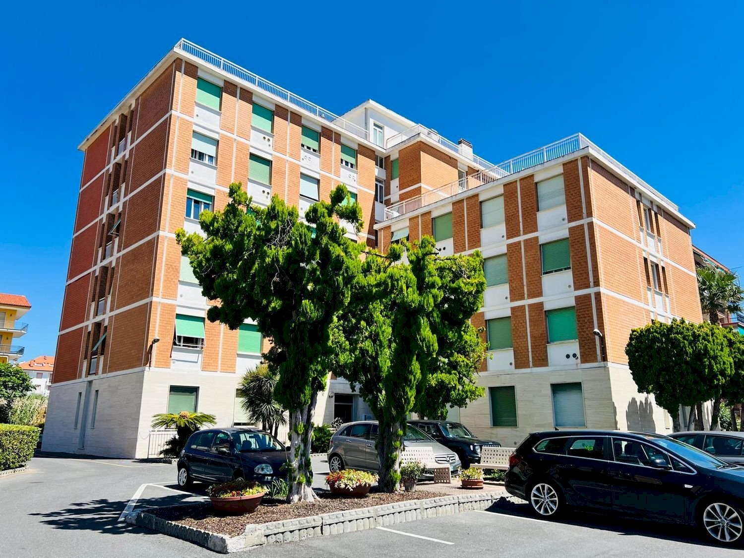 vista - Cantina / Solaio via Aurelia
 
82, San Bartolomeo al Mare - foto 1