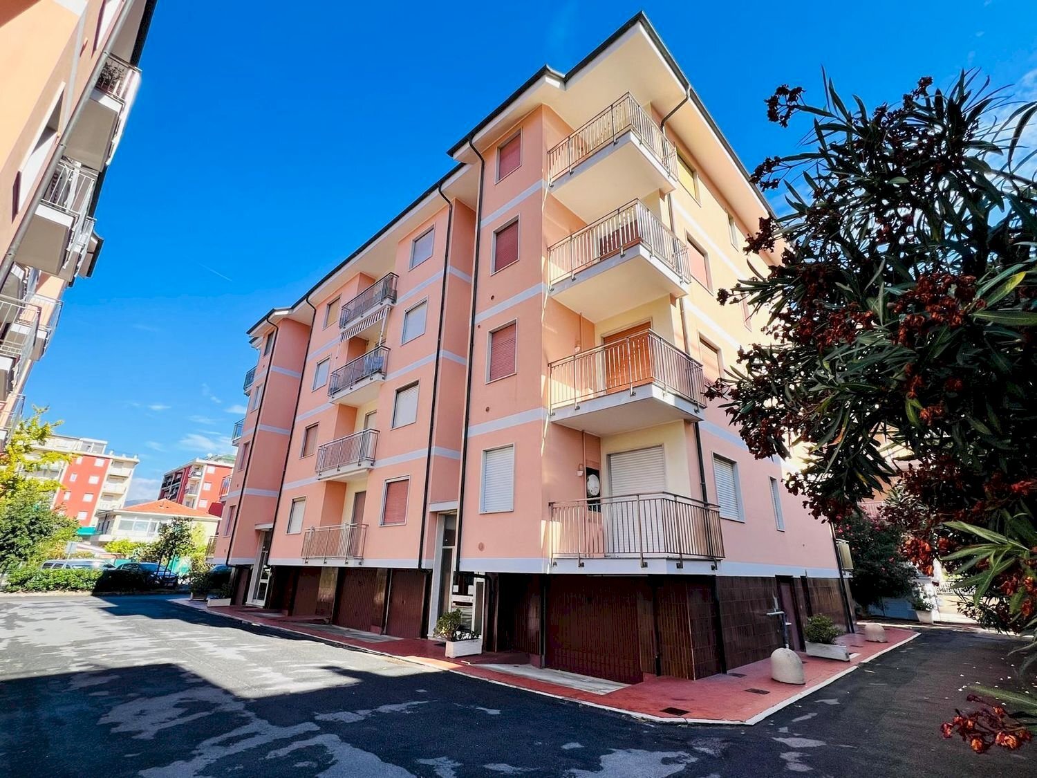 vista - Trilocale degli Aranci
 
9, San Bartolomeo al Mare - foto 1